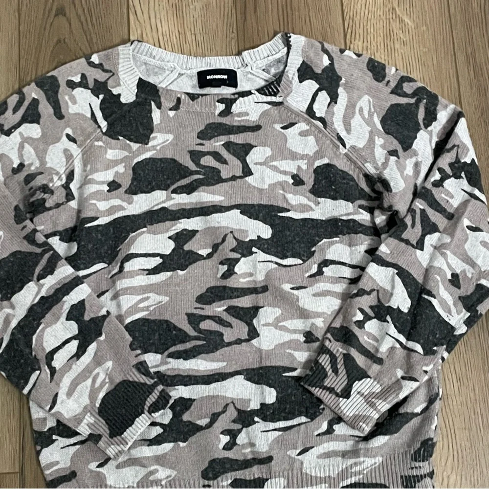 Monrow camo crewneck